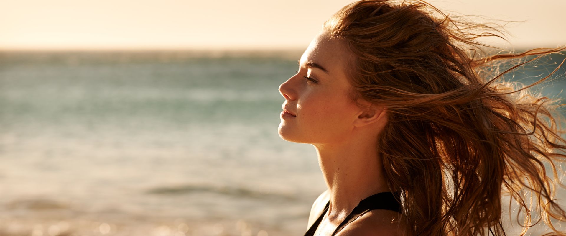 Comment prendre soin de ses cheveux au soleil en été ?